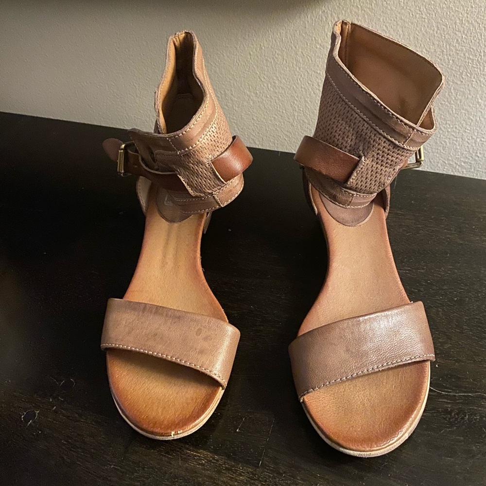 Miz Mooz Cali Sandal in Stone